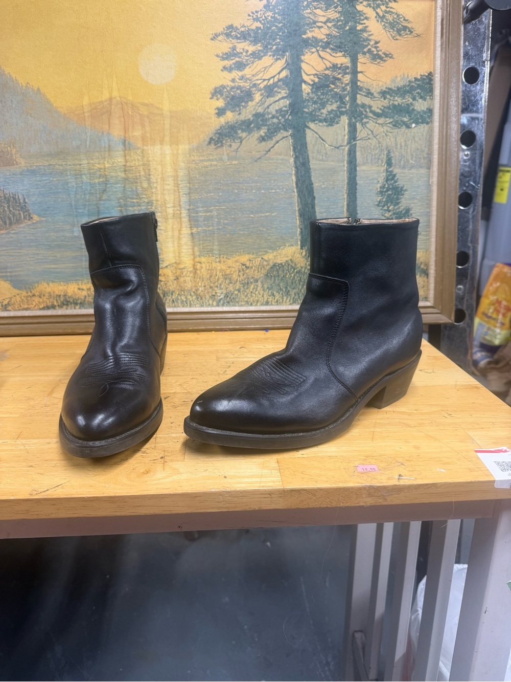Durango TR 820, Men's Black Leather side zip Ankle Boots size 10.5D